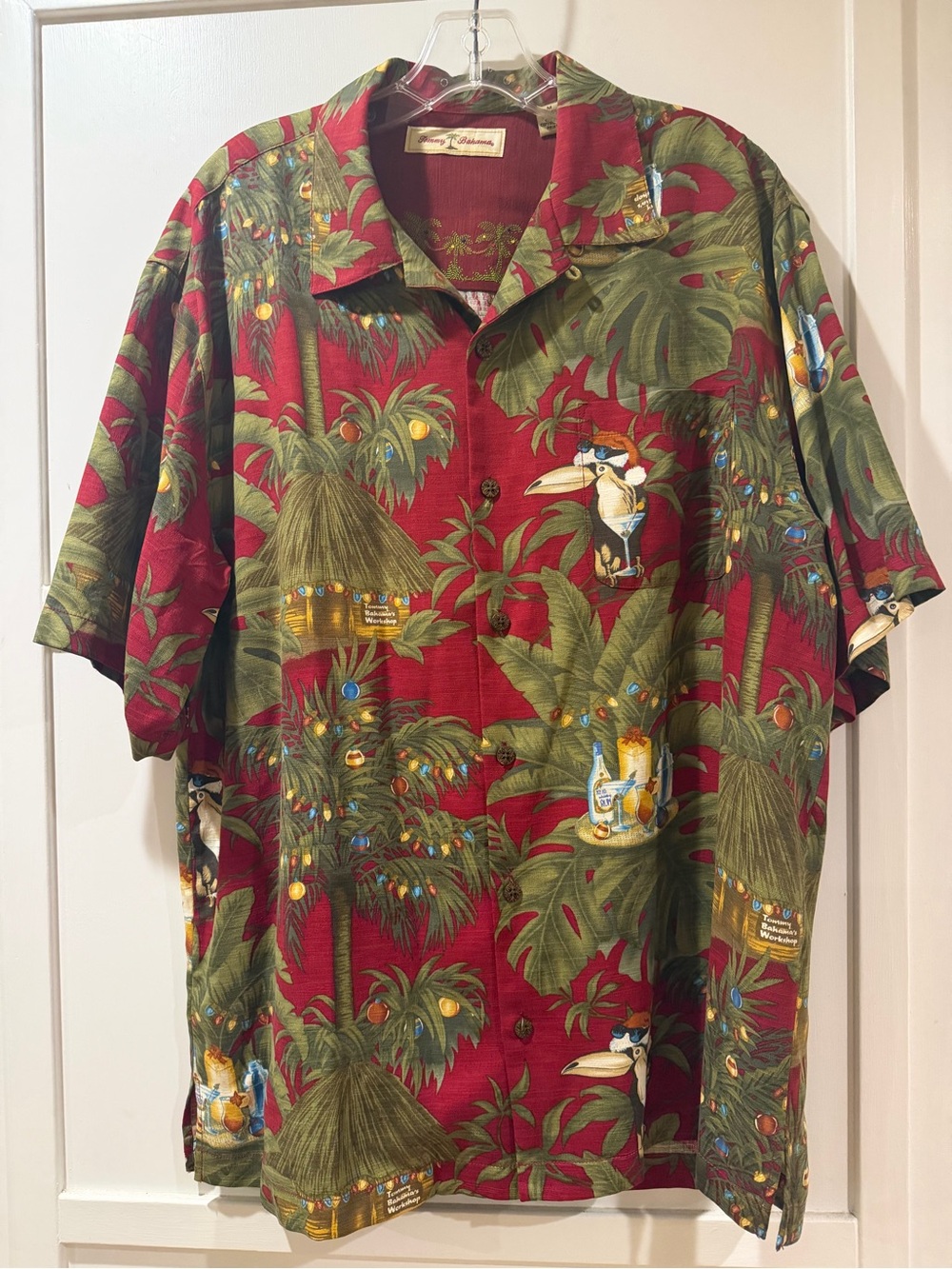 Vintage Tommy Bahama “Home for the Hula Days” Holiday Christmas Aloha Camp M